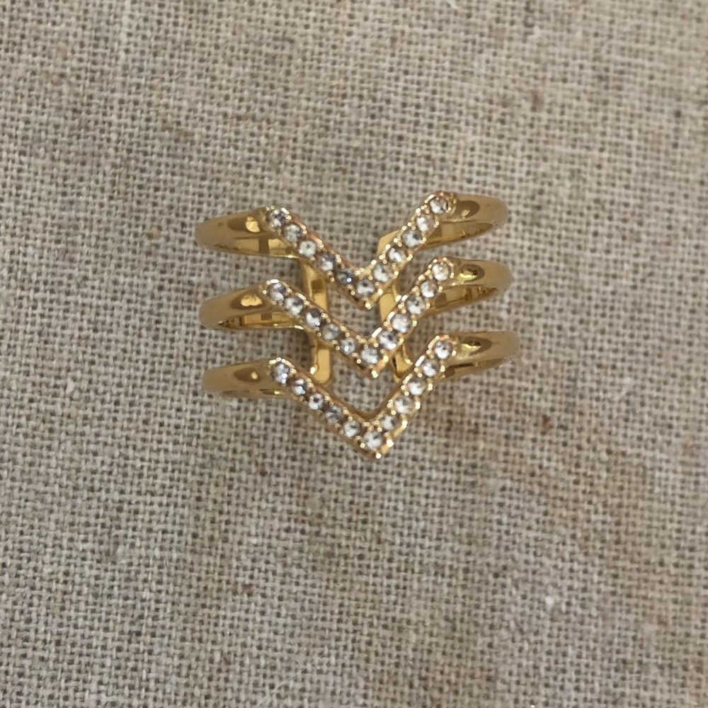 Stella and Dot Ring- Pave Chevron Ring